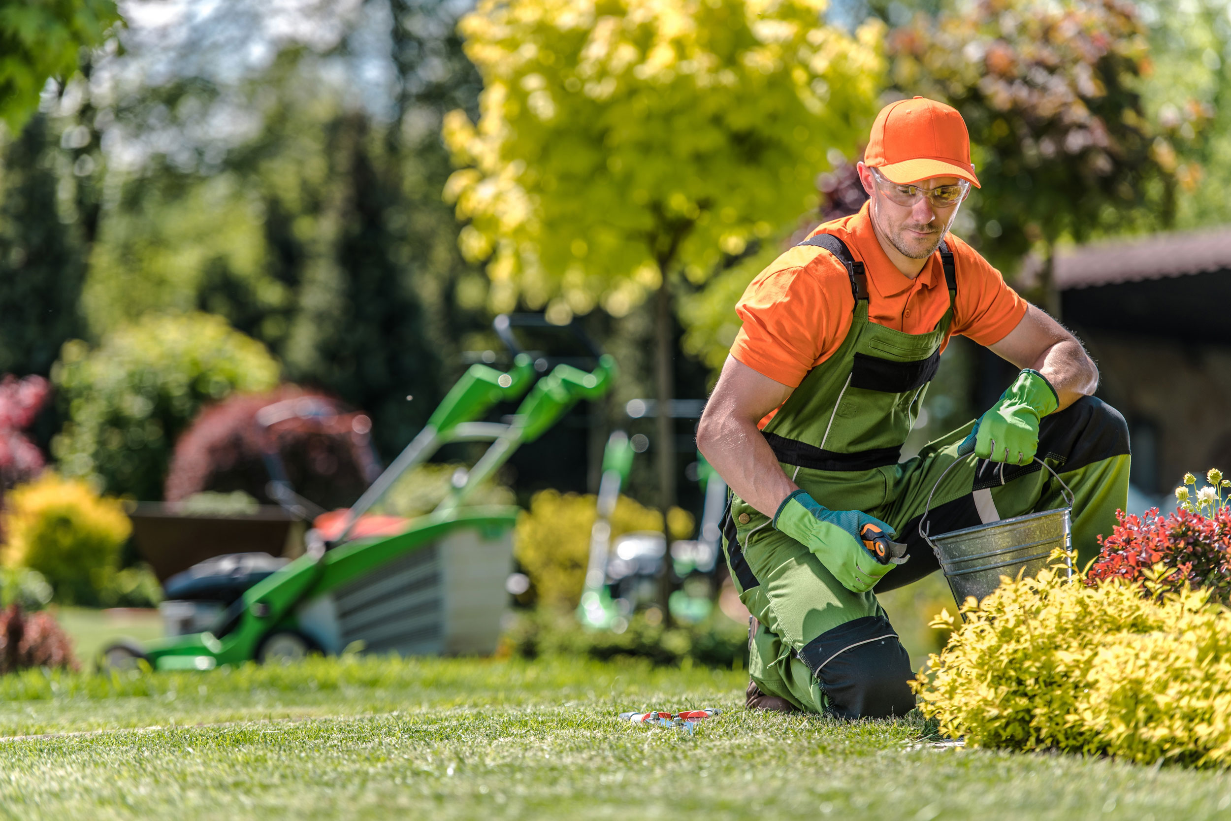 Gärtner bei der Arbeit